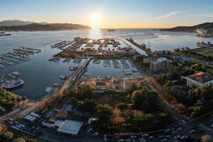 vviso pubblico per la presentazione di manifestazioni di interesse ad aderire all’iniziativa “La Spezia, mille e una notte”