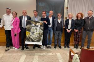 La Spezia, presentato l'Italian Oyster Fest, il primo festival dedicato all'ostrica. Sostenibile, prelibata, per tutti (passeggiata Morin 10-12 maggio 2024)